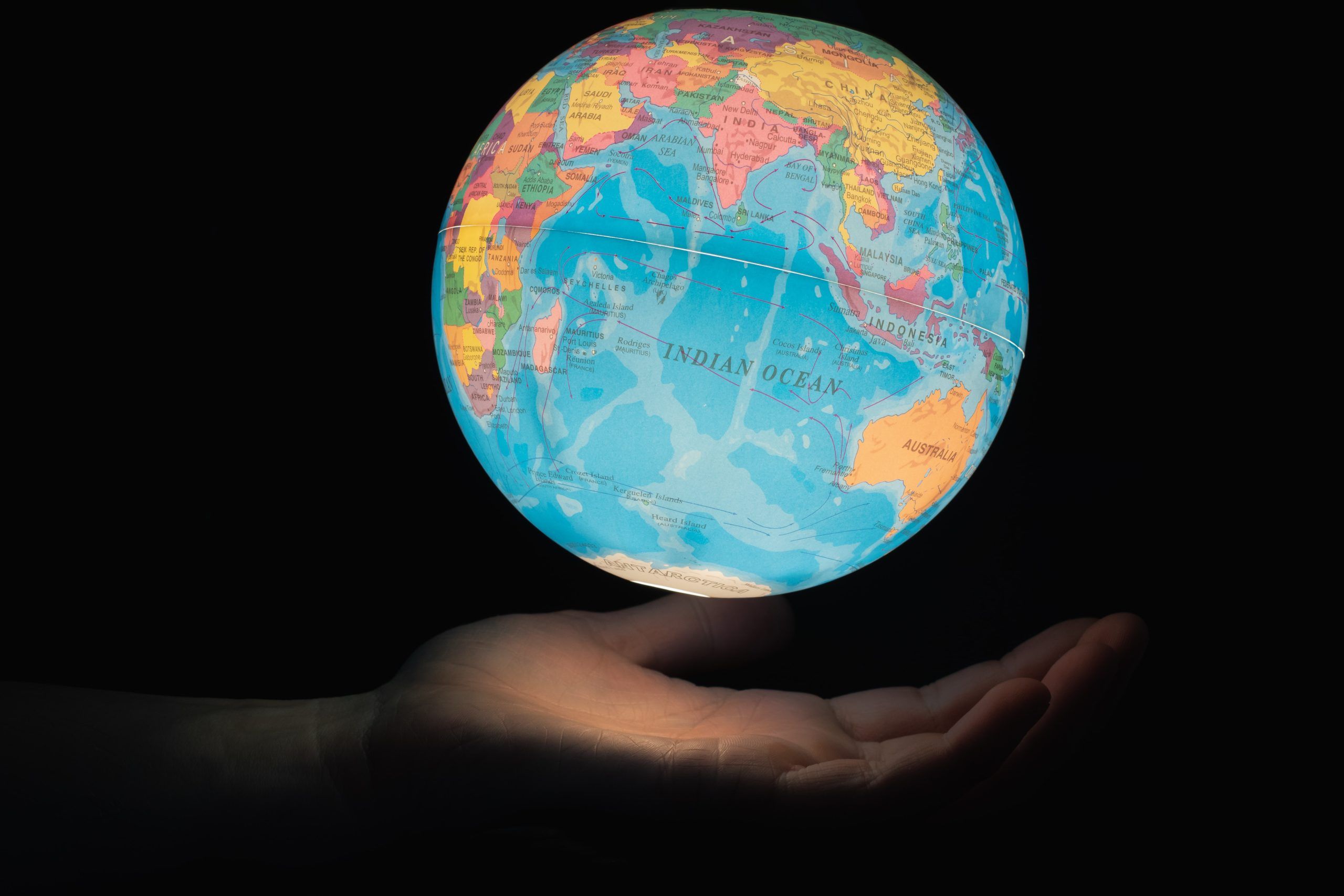 Lyxor ETF MSCI World PEA Tout savoir sur cet ETF Hellomonnaie